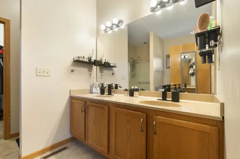 1512 Boulder Creek Court Rockford IL 61108