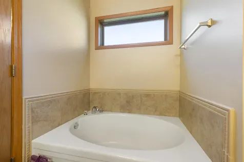 1512 Boulder Creek Court Rockford IL 61108