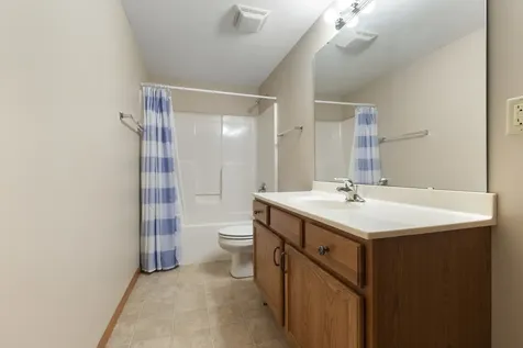 1512 Boulder Creek Court Rockford IL 61108