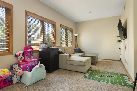 1512 Boulder Creek Court Rockford IL 61108