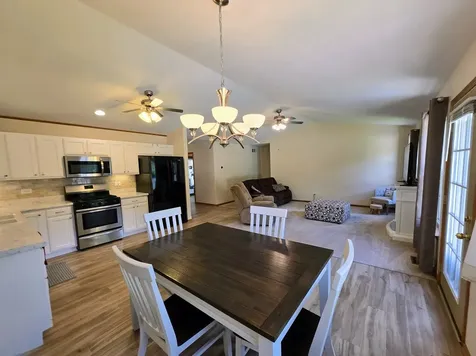 963 Brown Drive Momence IL 60954