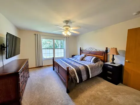 963 Brown Drive Momence IL 60954
