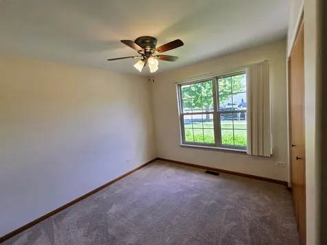 963 Brown Drive Momence IL 60954
