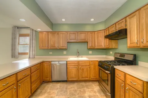 134 South 19th Street St. Charles IL 60174