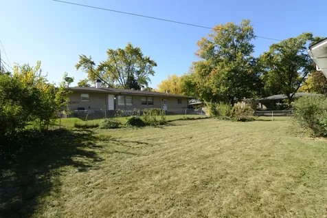 134 South 19th Street St. Charles IL 60174