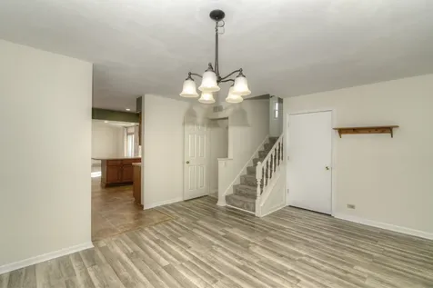 134 South 19th Street St. Charles IL 60174