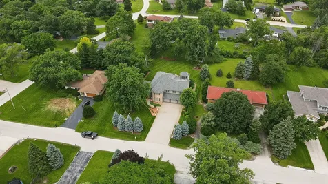 1290 119TH Street Lemont IL 60439
