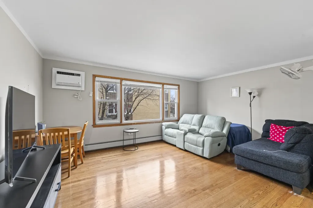 3848 West 47th Street Chicago IL 60632