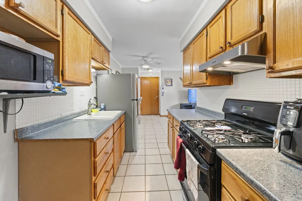 3848 West 47th Street Chicago IL 60632