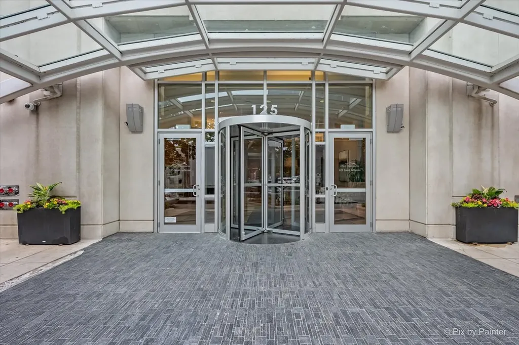 125 South Jefferson Street Chicago IL 60661