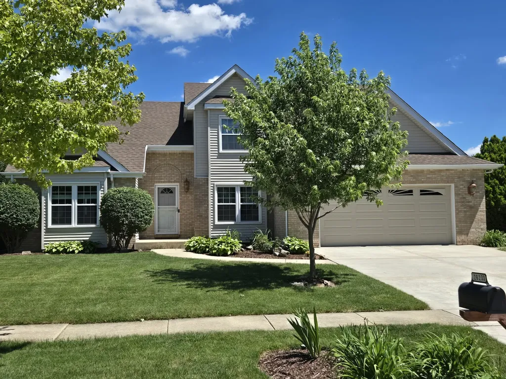 26233 West Leslie Drive Channahon IL 60410