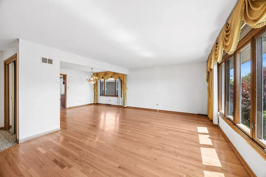 15527 Heather Court Orland Park IL 60462