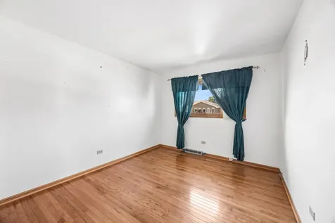 15527 Heather Court Orland Park IL 60462