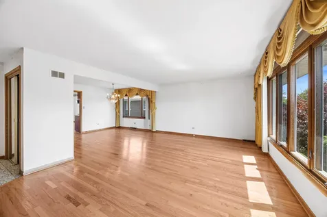 15527 Heather Court Orland Park IL 60462
