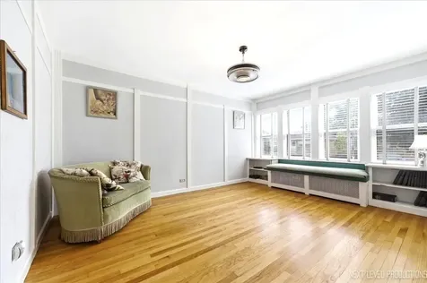 3728 Cuyler Avenue Berwyn IL 60402