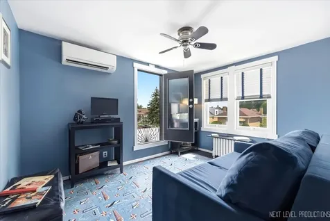 3728 Cuyler Avenue Berwyn IL 60402
