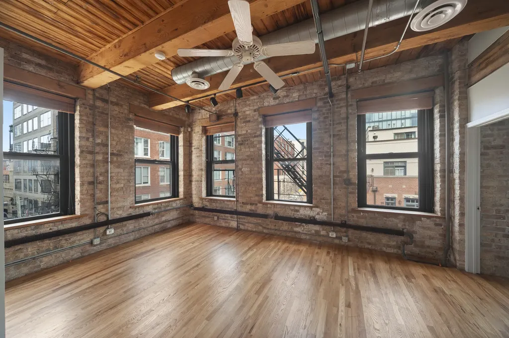 368 West Huron Street Chicago IL 60654
