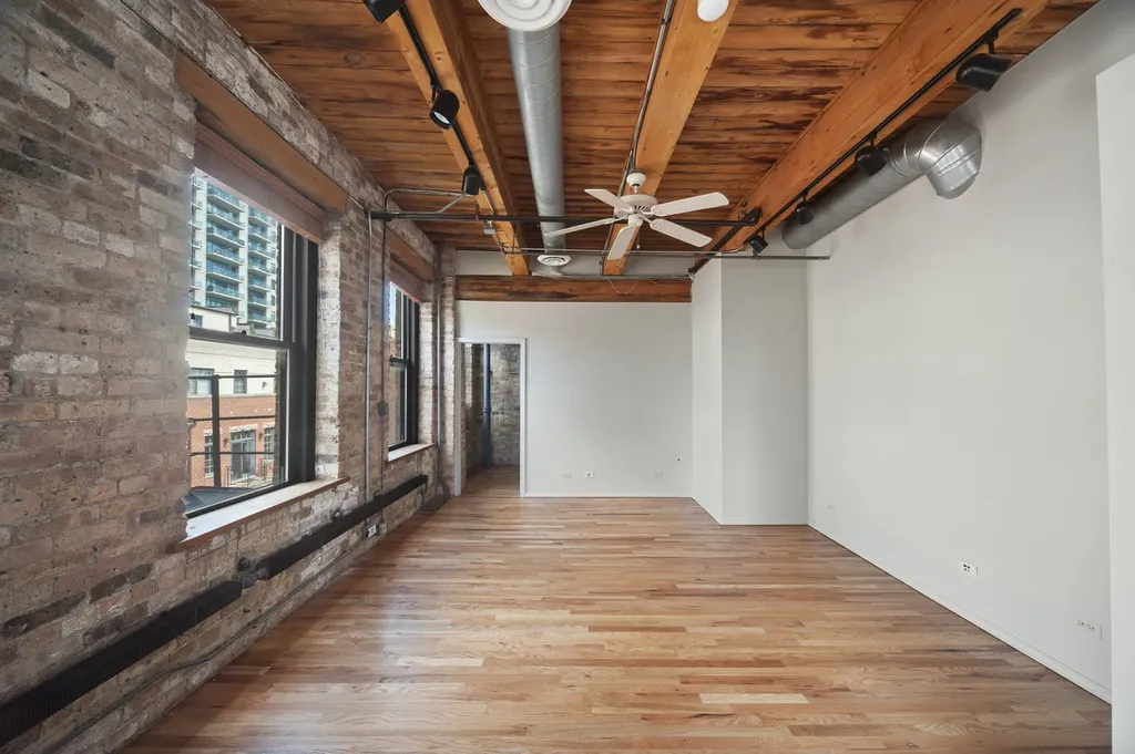 368 West Huron Street Chicago IL 60654