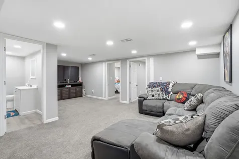 2550 26TH Street Rock Island IL 61201