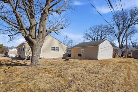 2550 26TH Street Rock Island IL 61201