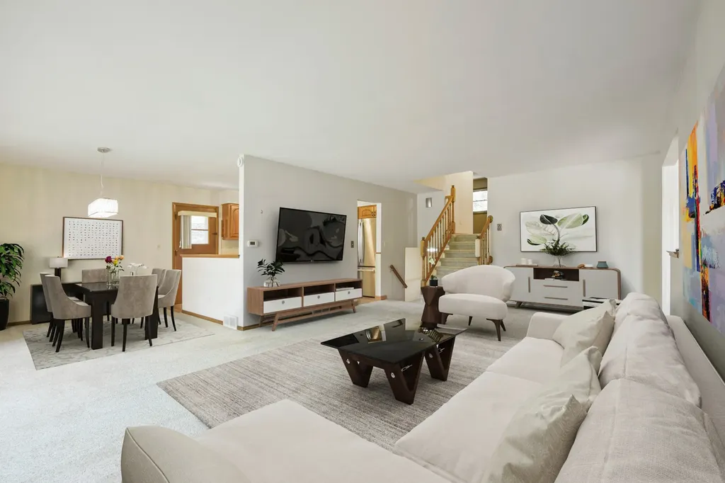 532 Summit Drive Schaumburg IL 60193