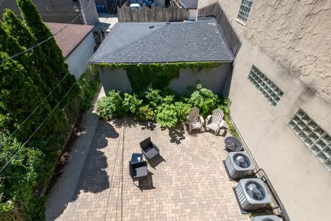 2017 West Huron Street Chicago IL 60612