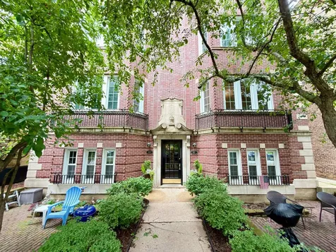 927 Hinman Avenue Evanston IL 60202