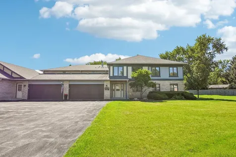 2545 Harbor Drive Joliet IL 60431