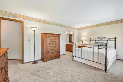 2545 Harbor Drive Joliet IL 60431
