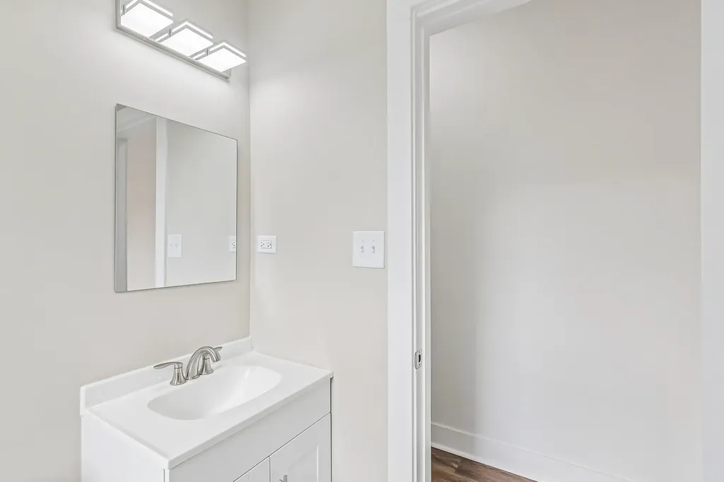 4351 West Maypole Avenue Chicago IL 60624