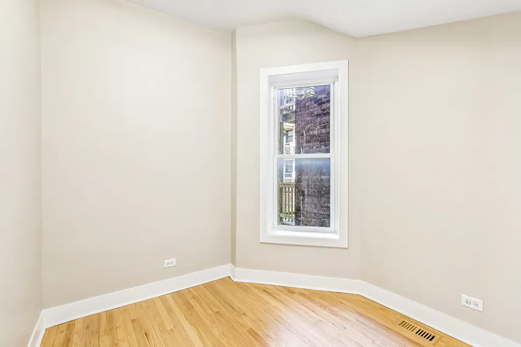 4351 West Maypole Avenue Chicago IL 60624