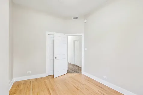 4351 West Maypole Avenue Chicago IL 60624