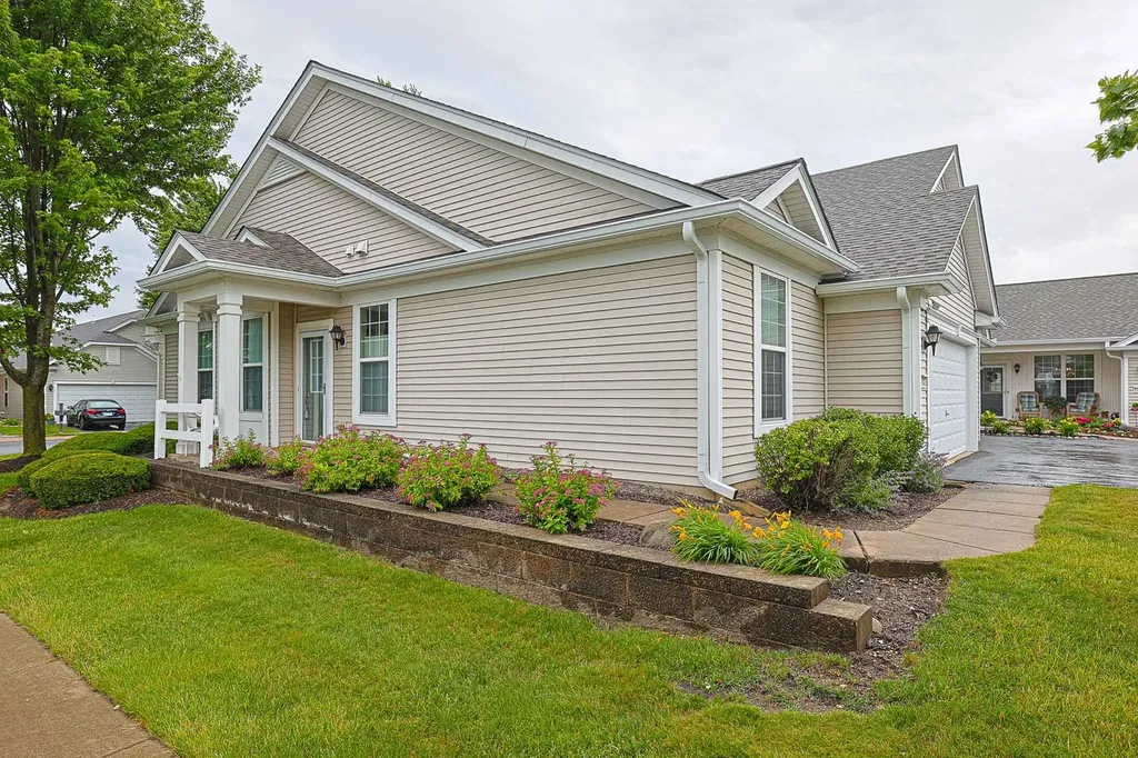 14021 Beaver Dam Lane Huntley IL 60142