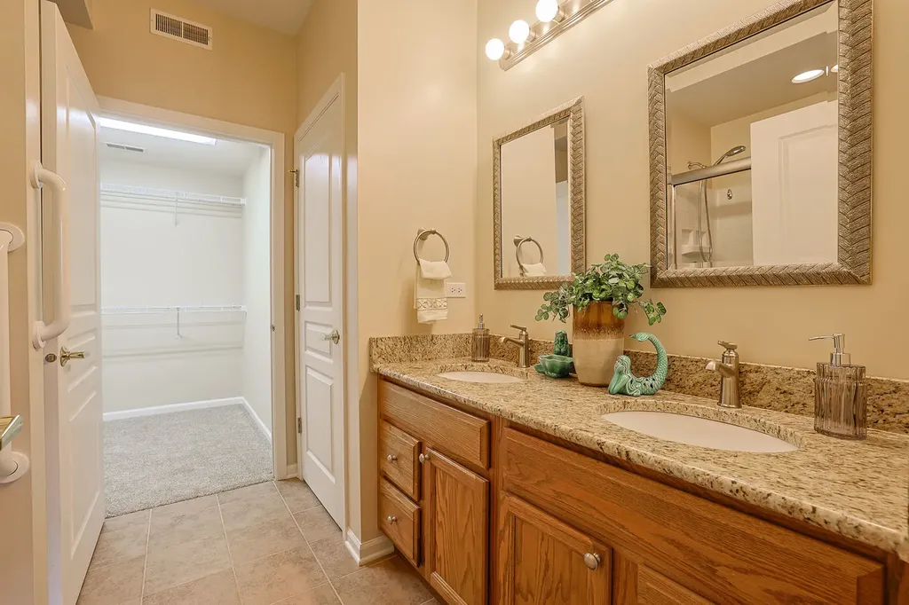 14021 Beaver Dam Lane Huntley IL 60142