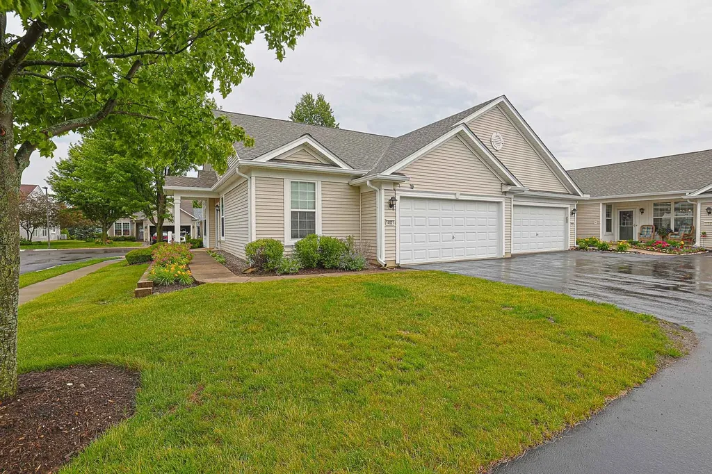 14021 Beaver Dam Lane Huntley IL 60142