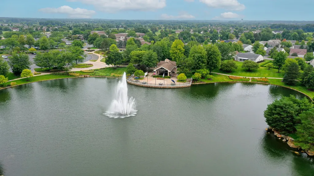 14021 Beaver Dam Lane Huntley IL 60142