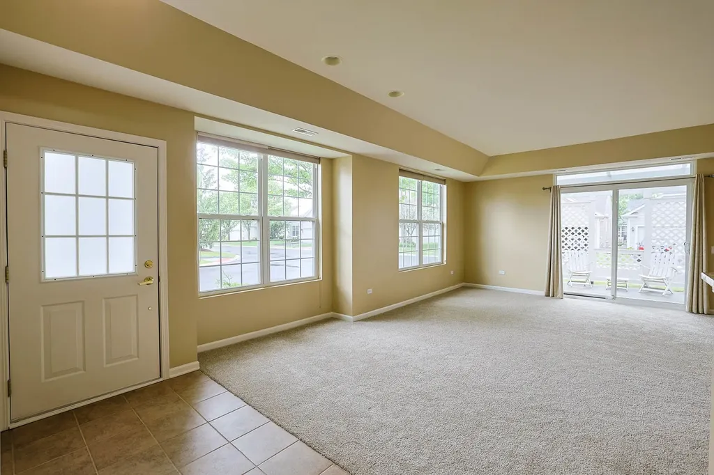 14021 Beaver Dam Lane Huntley IL 60142