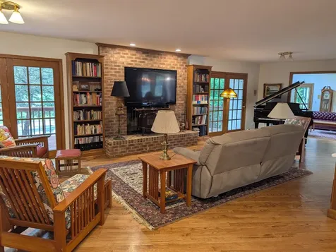 3 Hickory Lane Barrington Hills IL 60010