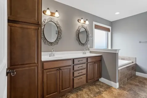 1705 Oliger Drive Mahomet IL 61853