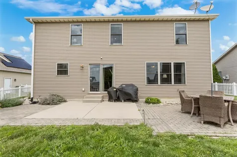 1705 Oliger Drive Mahomet IL 61853