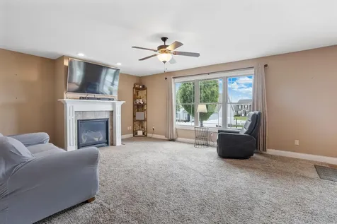 1705 Oliger Drive Mahomet IL 61853