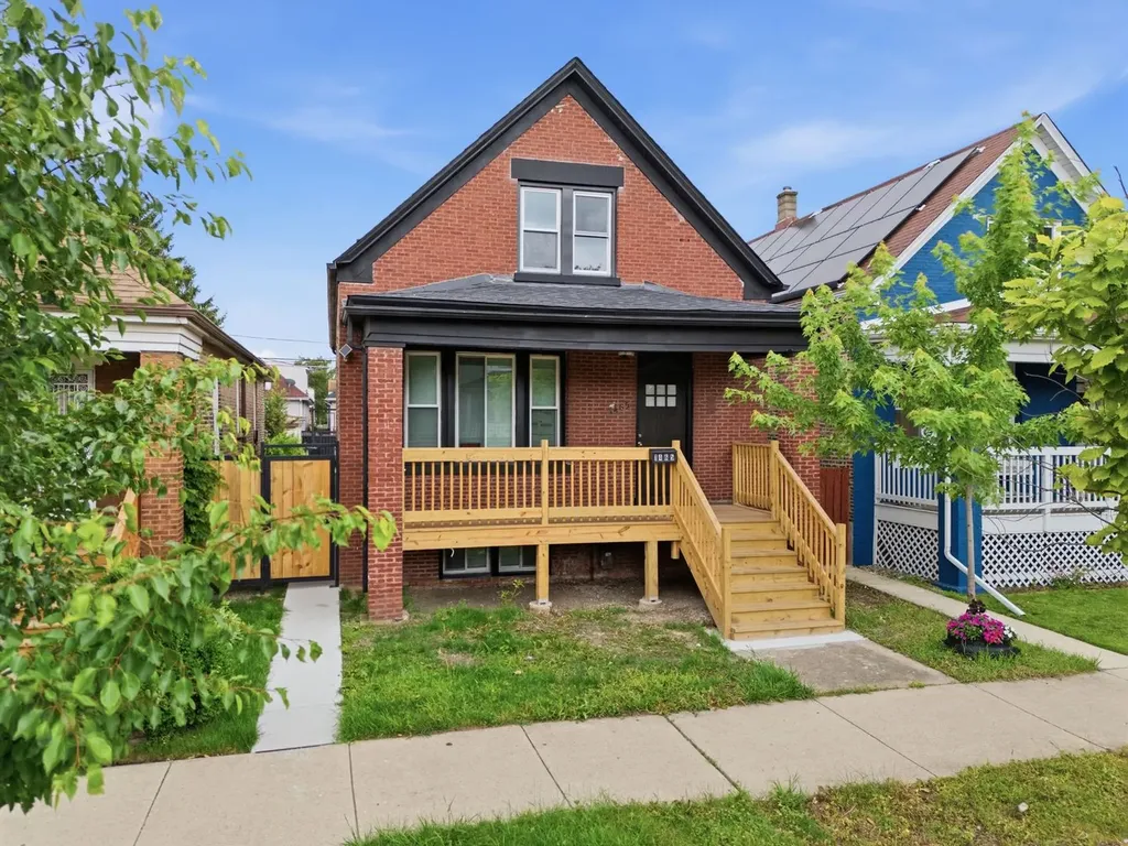 1465 West 72nd Street Chicago IL 60636