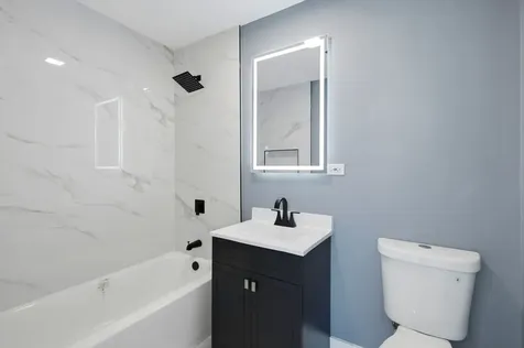 1465 West 72nd Street Chicago IL 60636