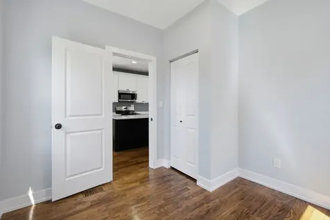 1465 West 72nd Street Chicago IL 60636