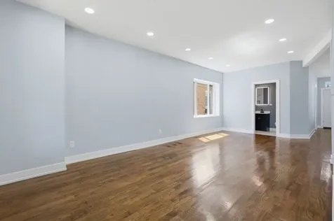 1465 West 72nd Street Chicago IL 60636