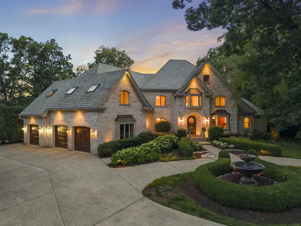 1S370 Winfield Road Wheaton IL 60189