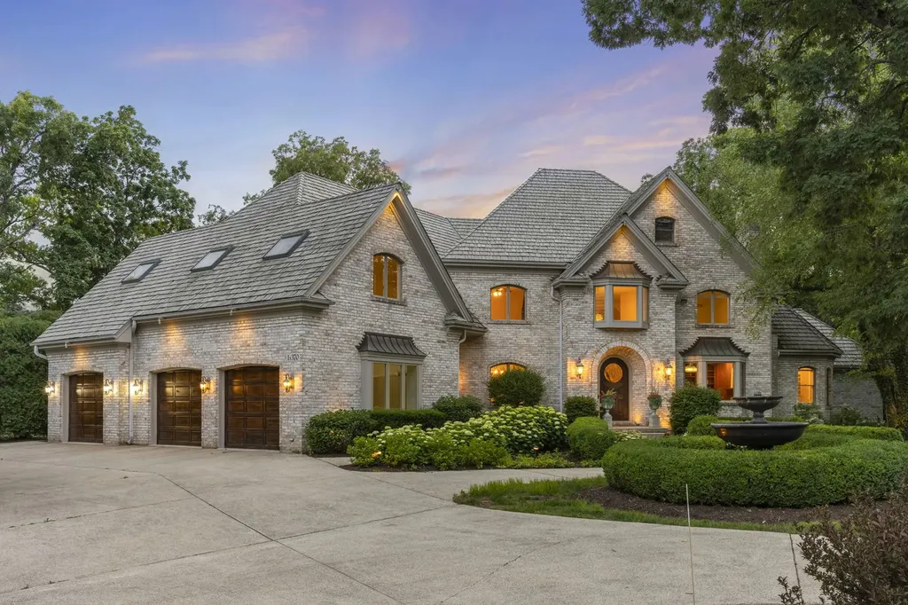 1S370 Winfield Road Wheaton IL 60189