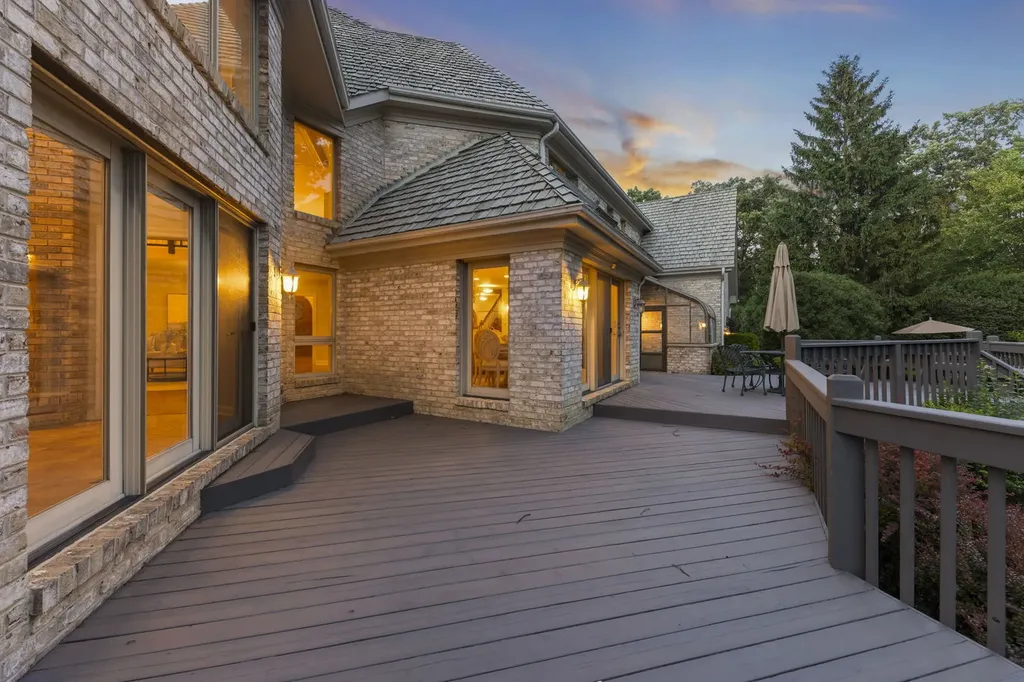 1S370 Winfield Road Wheaton IL 60189