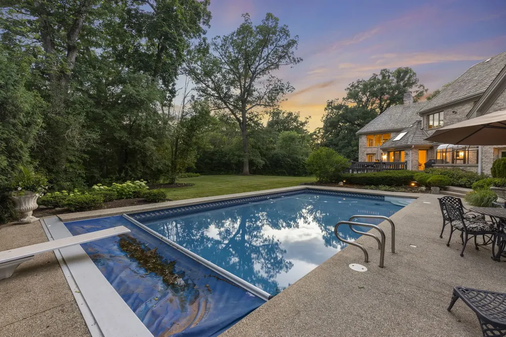 1S370 Winfield Road Wheaton IL 60189