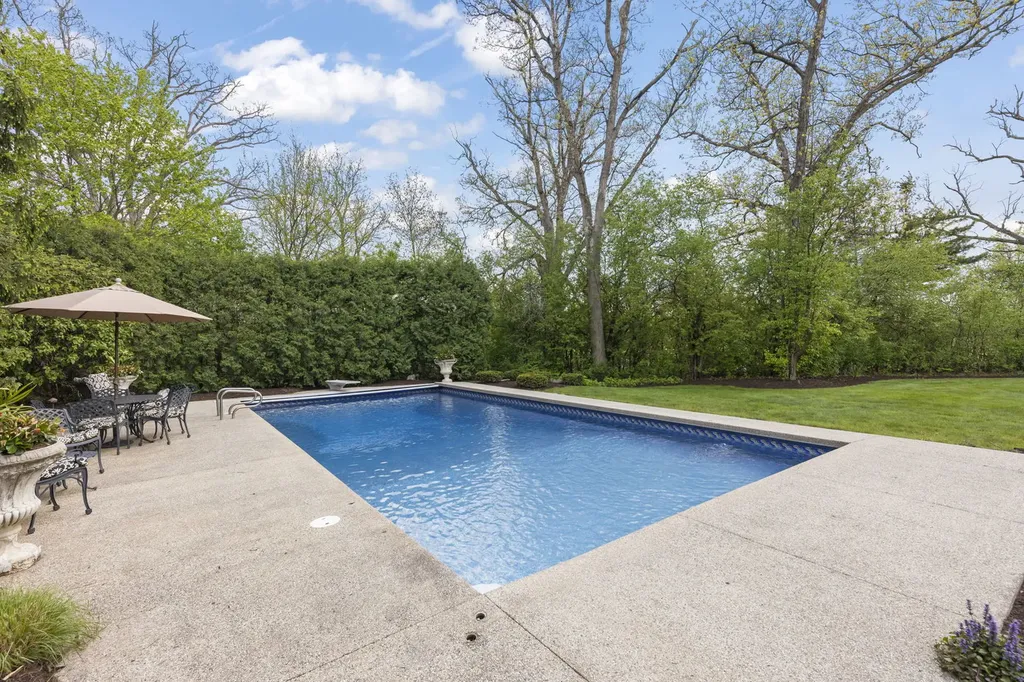 1S370 Winfield Road Wheaton IL 60189